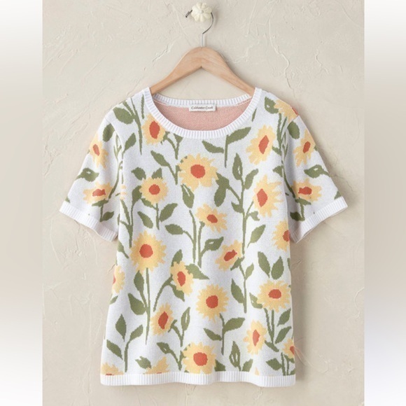 Coldwater Creek Sweaters - NWOT Coldwater Creek Flora del Sol Sweater size small petite.